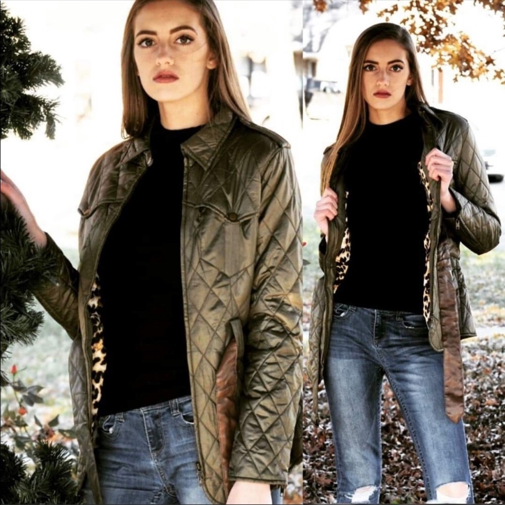 NEW! PUFFER JACKET WITH BELT
